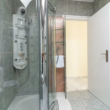 Luckey Homes - Boulevard Leader Apartment