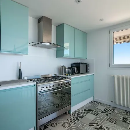 Luckey Homes - Boulevard Leader *