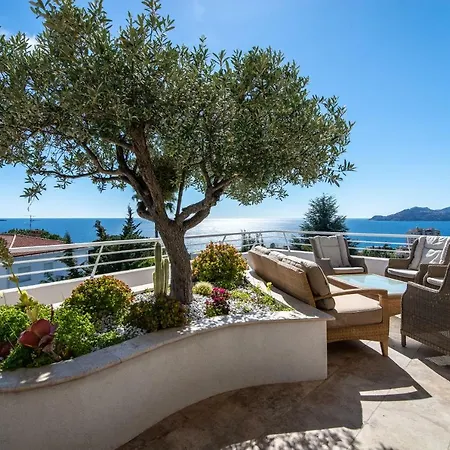 Luckey Homes - Boulevard Leader Apartment *